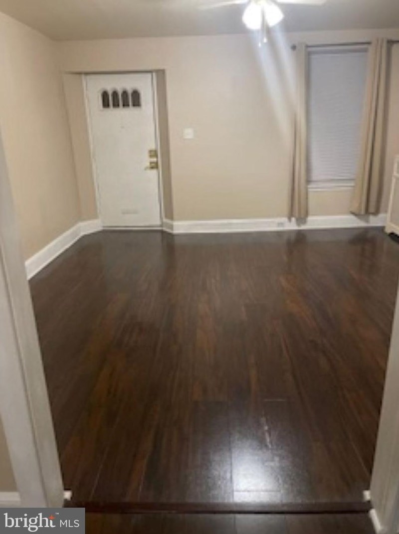 4659 Fernhill Rd, Philadelphia, PA 19144-4216