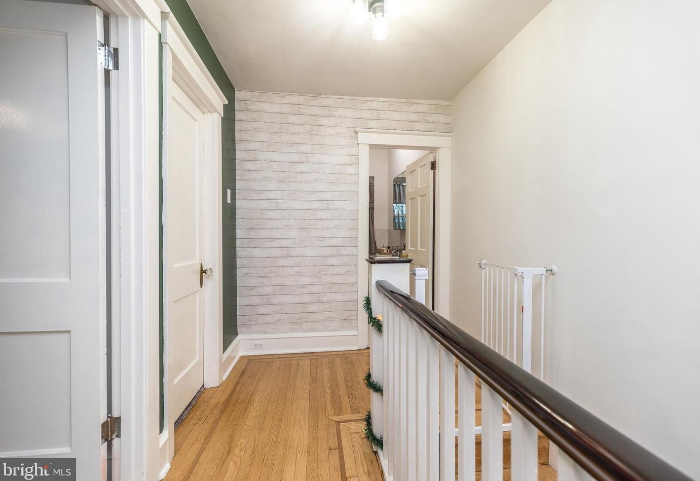453 Flamingo St, Philadelphia PA  19128-4122 exterior