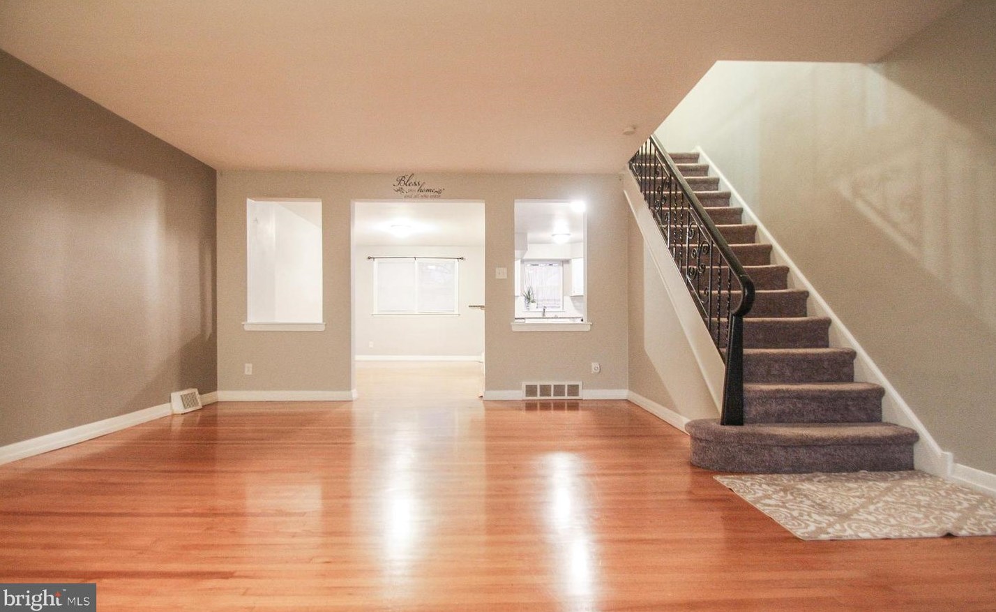 7448 Brockton Rd, Philadelphia PA  19151-2910 exterior