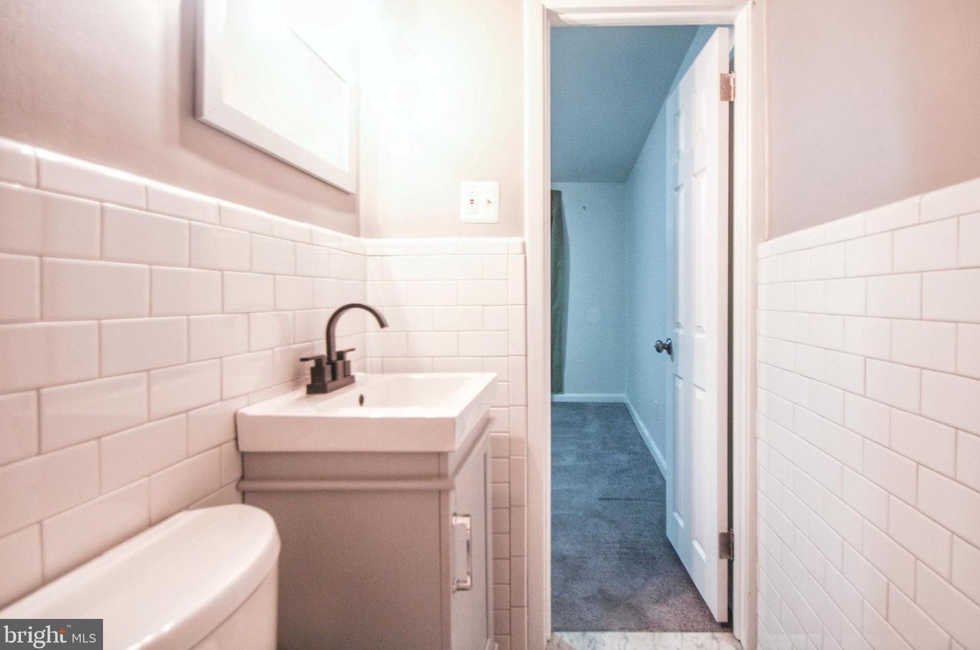 7448 Brockton Rd, Philadelphia PA  19151-2910 exterior