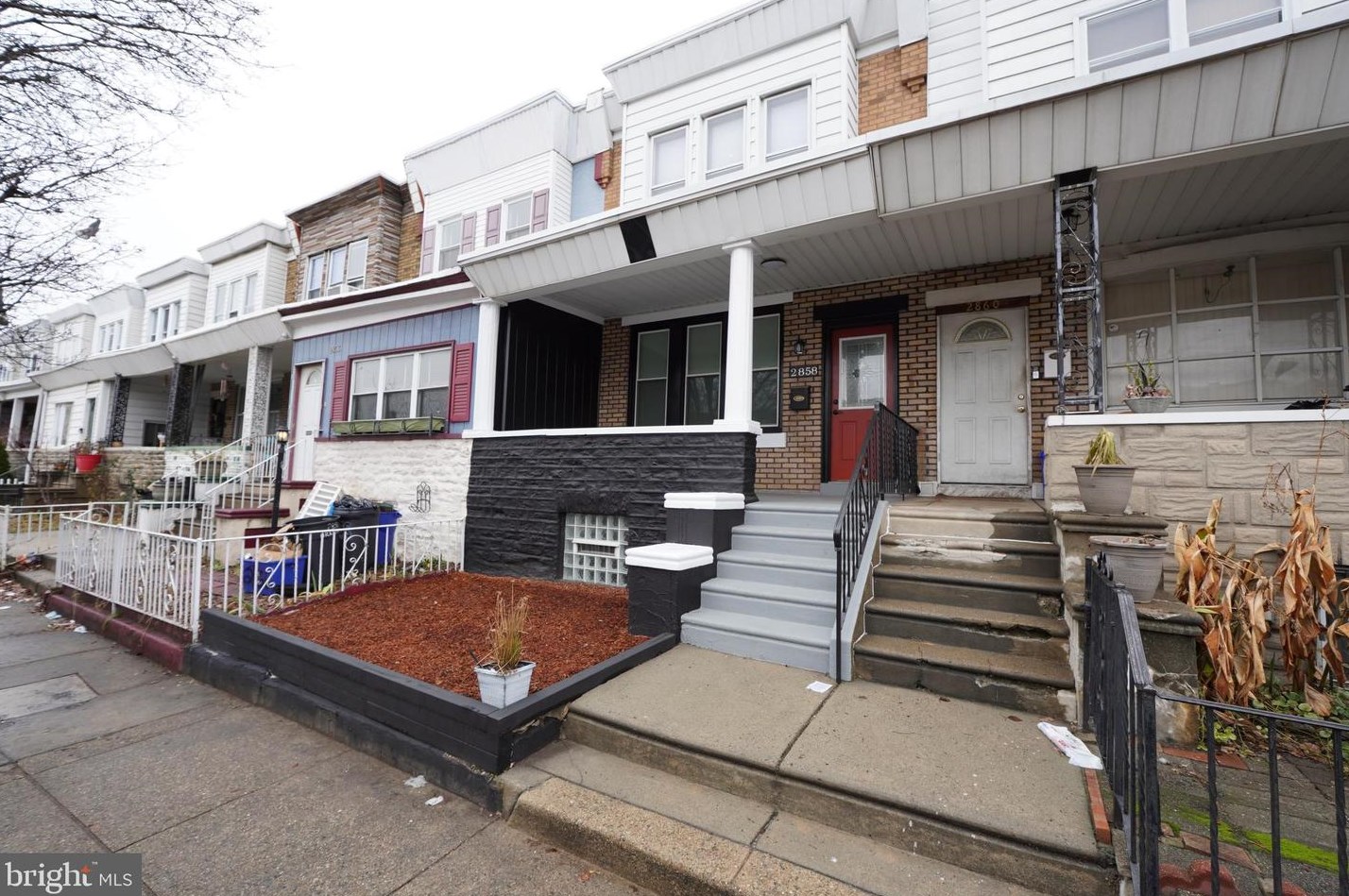 2858 Aramingo Ave, Philadelphia, PA 19134-4224