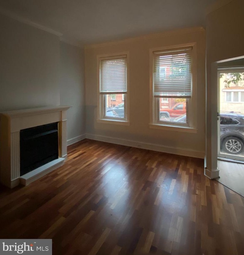 2422 Cedar St, Philadelphia, PA 19125