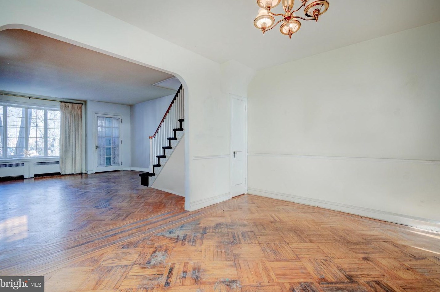 7319 Crispin St, Philadelphia, PA 19136-4304