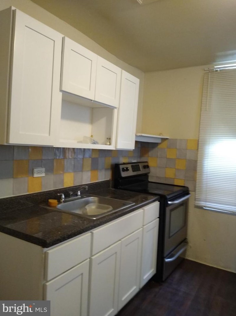 3073 Potter St, Philadelphia PA  19134-2417 exterior