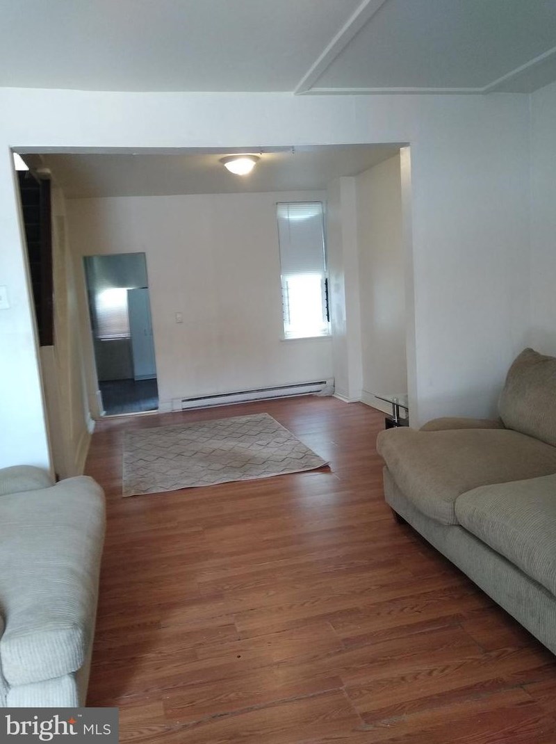 3073 Potter St, Philadelphia, PA 19134