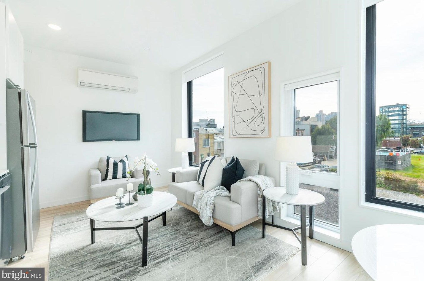 1131 N Front St #303, Philadelphia, PA 19123