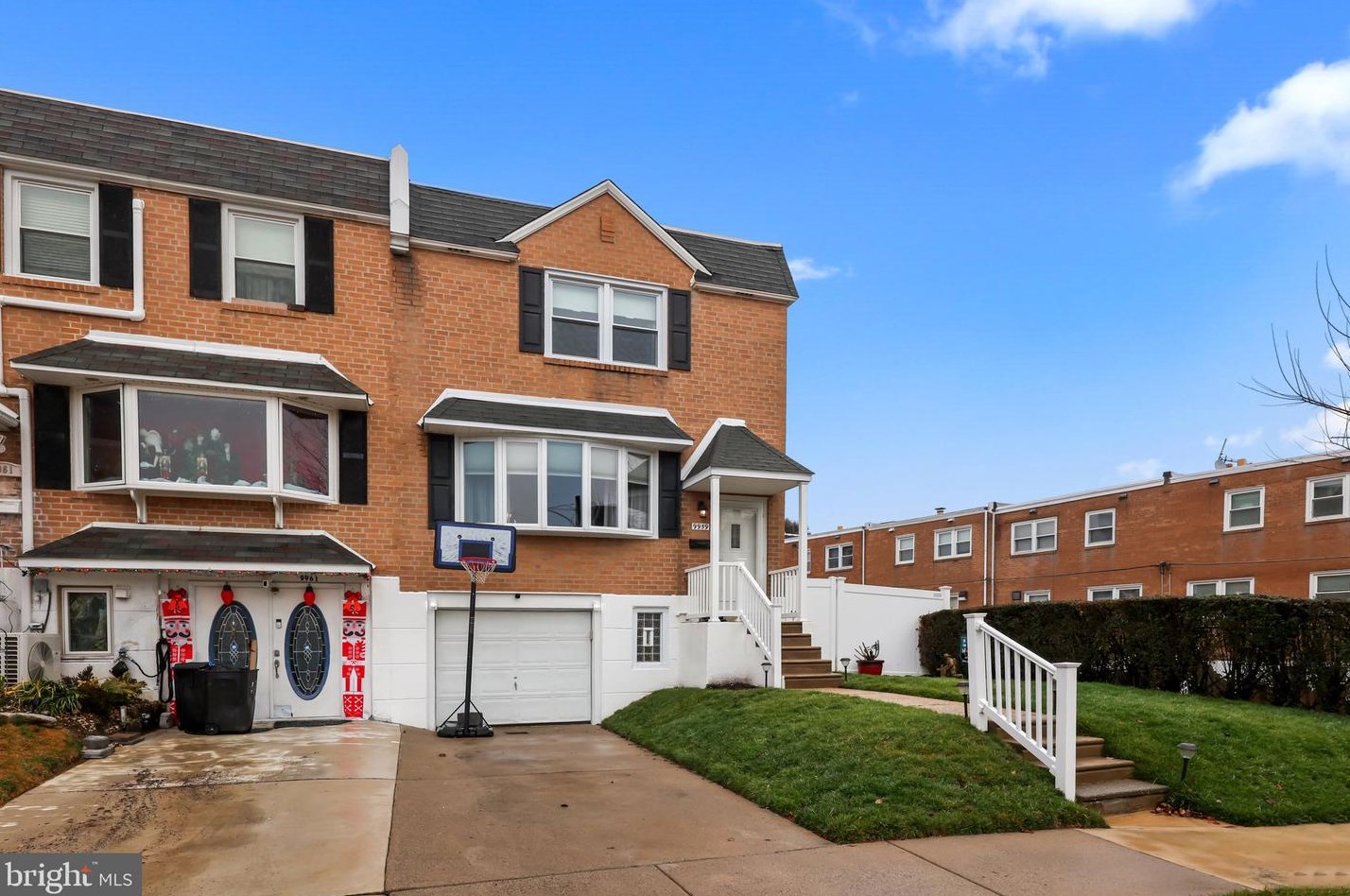 9959 Downing Pl, Philadelphia, PA 19114-1517