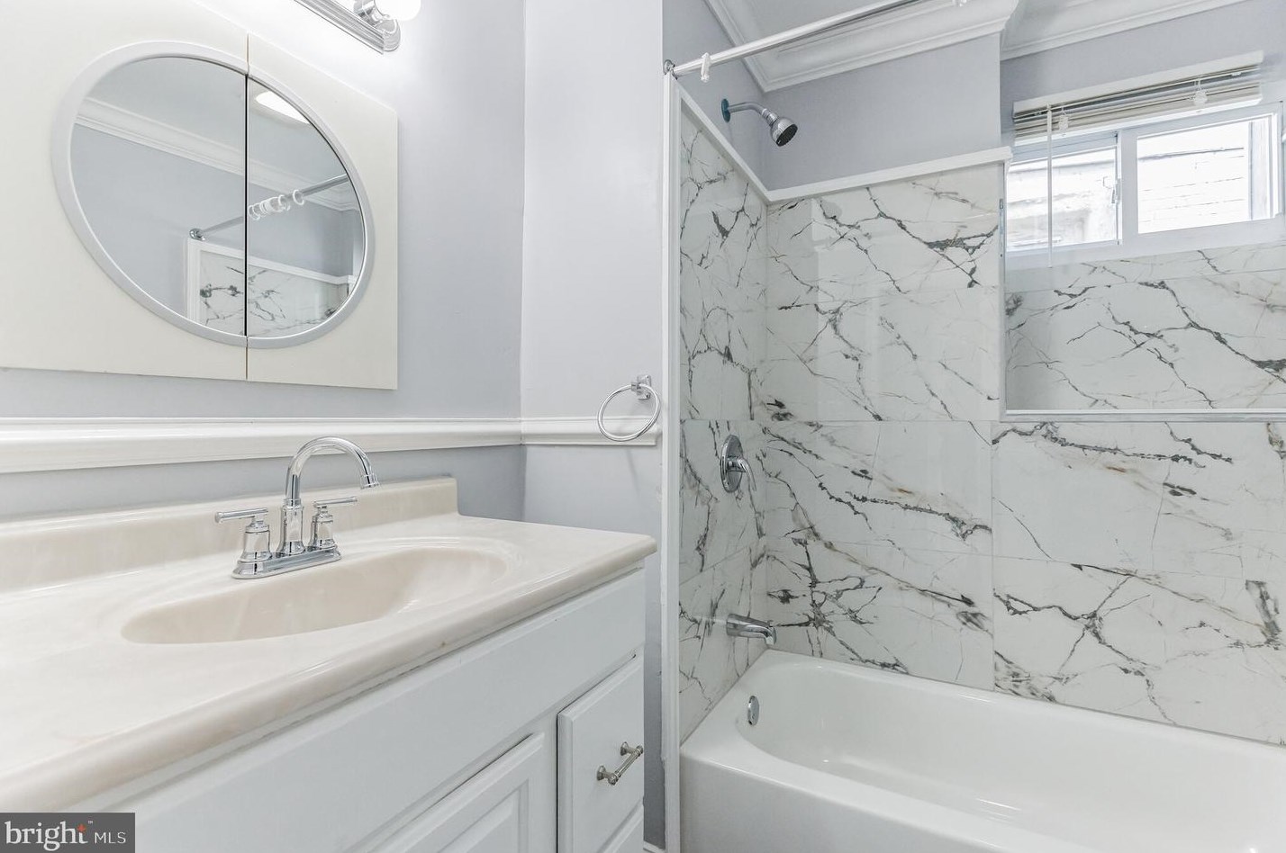 6212 Dickens Ave, Philadelphia PA 19142-3107 exterior