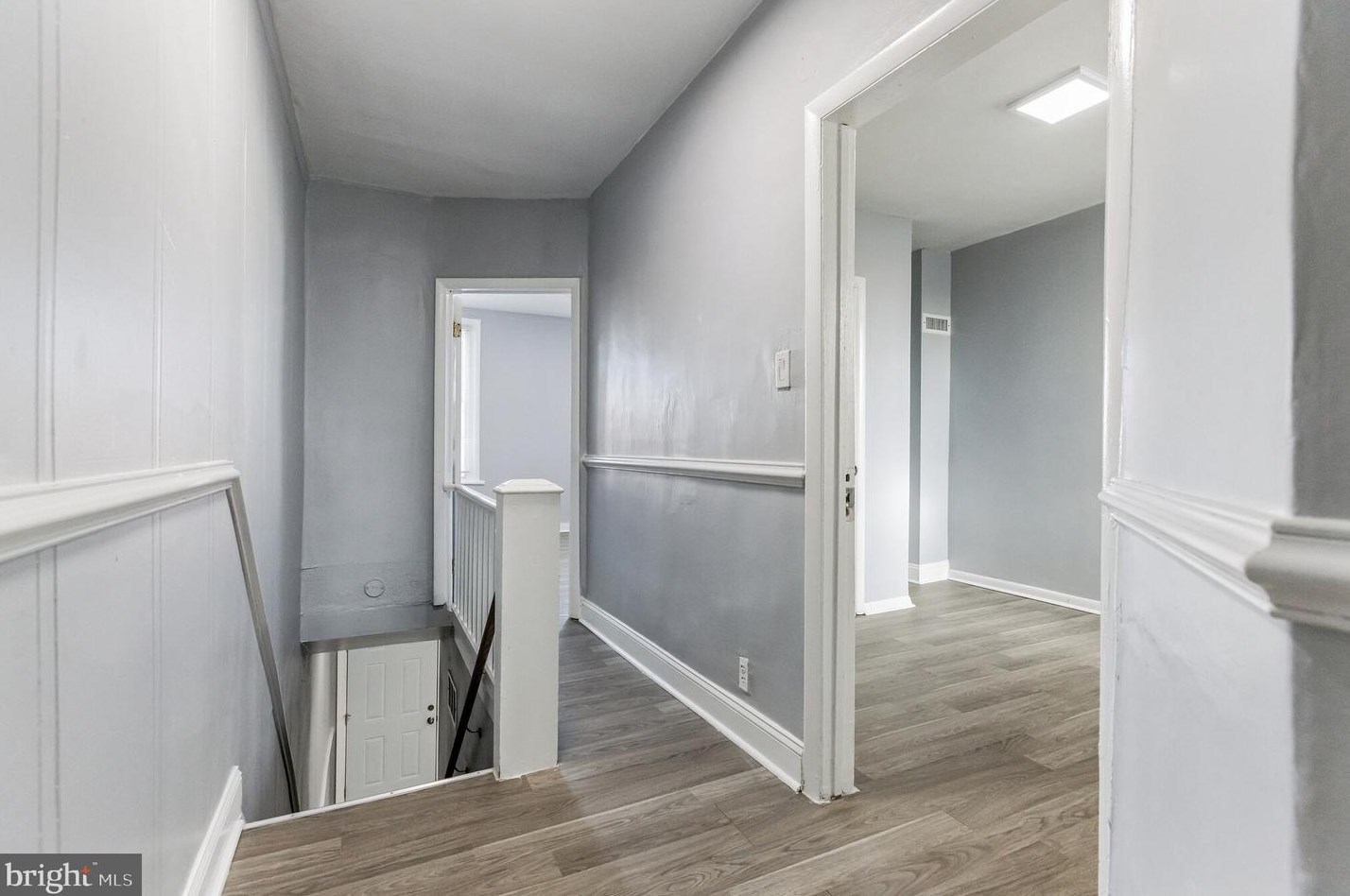 6212 Dickens Ave, Philadelphia PA 19142-3107 exterior