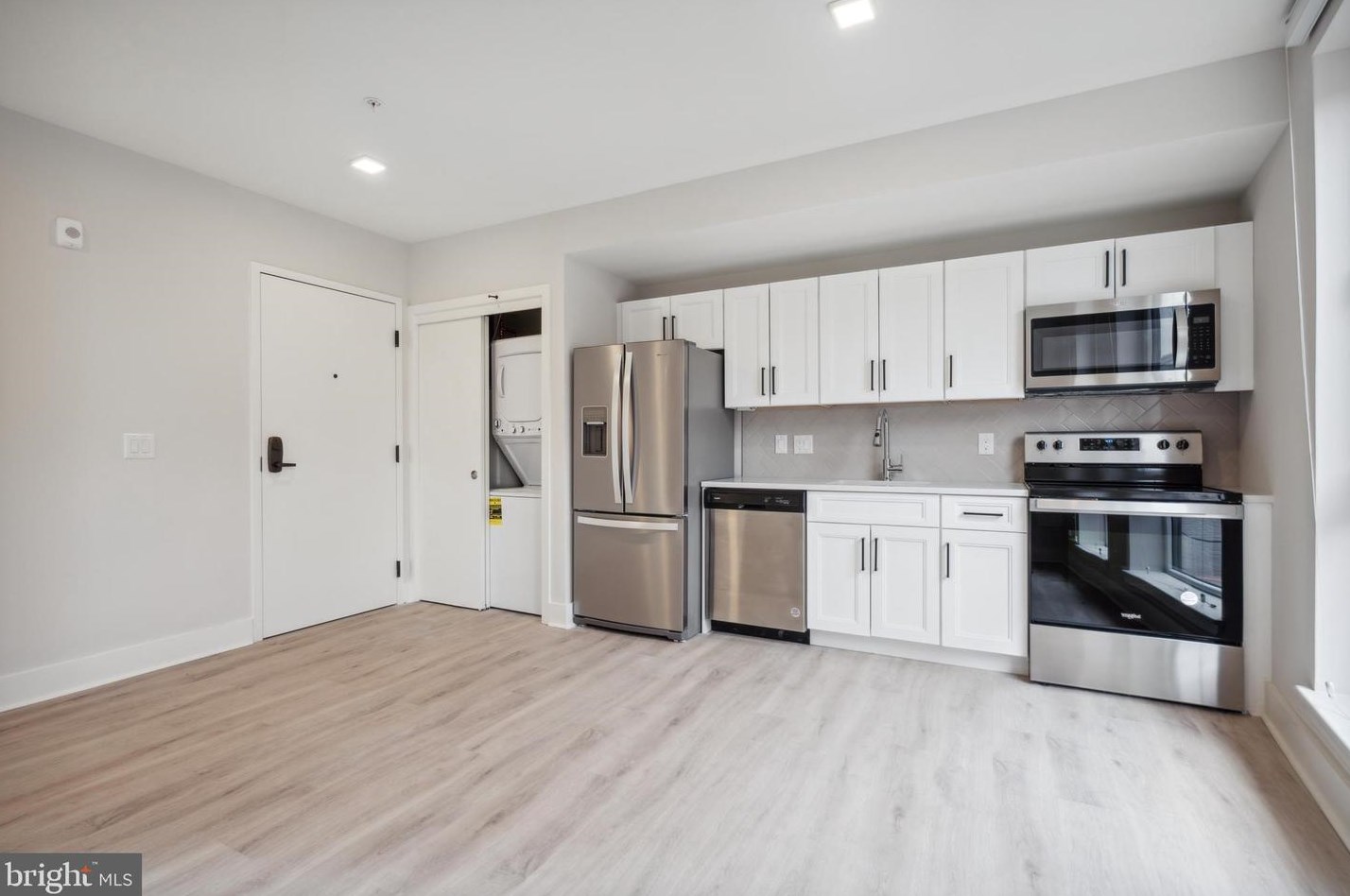 1805 N Howard St #602, Philadelphia, PA 19122