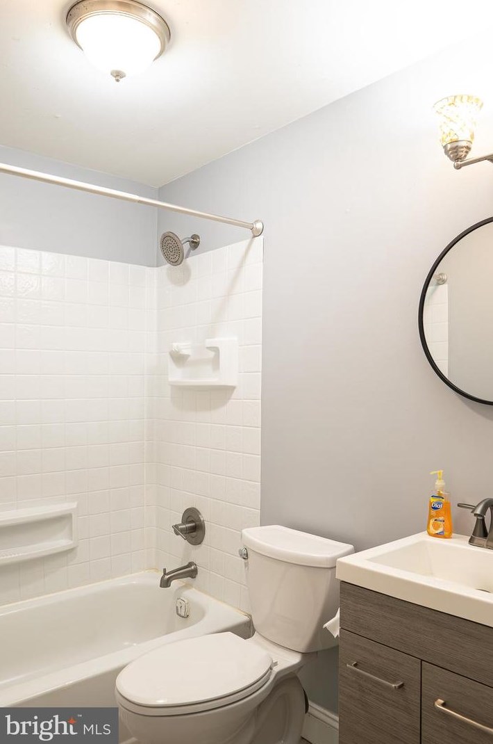 342 Mechanic St, Philadelphia PA 19144-1118 exterior