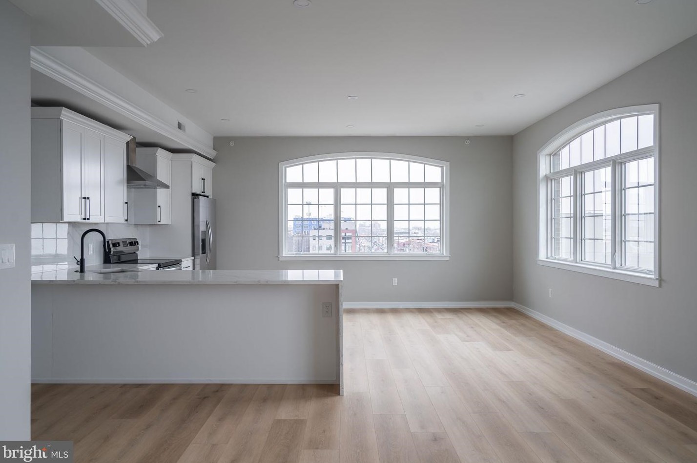 2401 Washington Ave #5g, Philadelphia, PA 19146