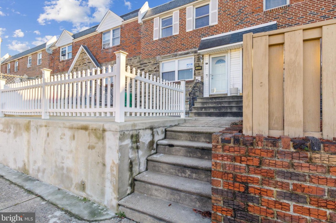 6329 Sylvester St, Philadelphia PA  19149-2837 exterior