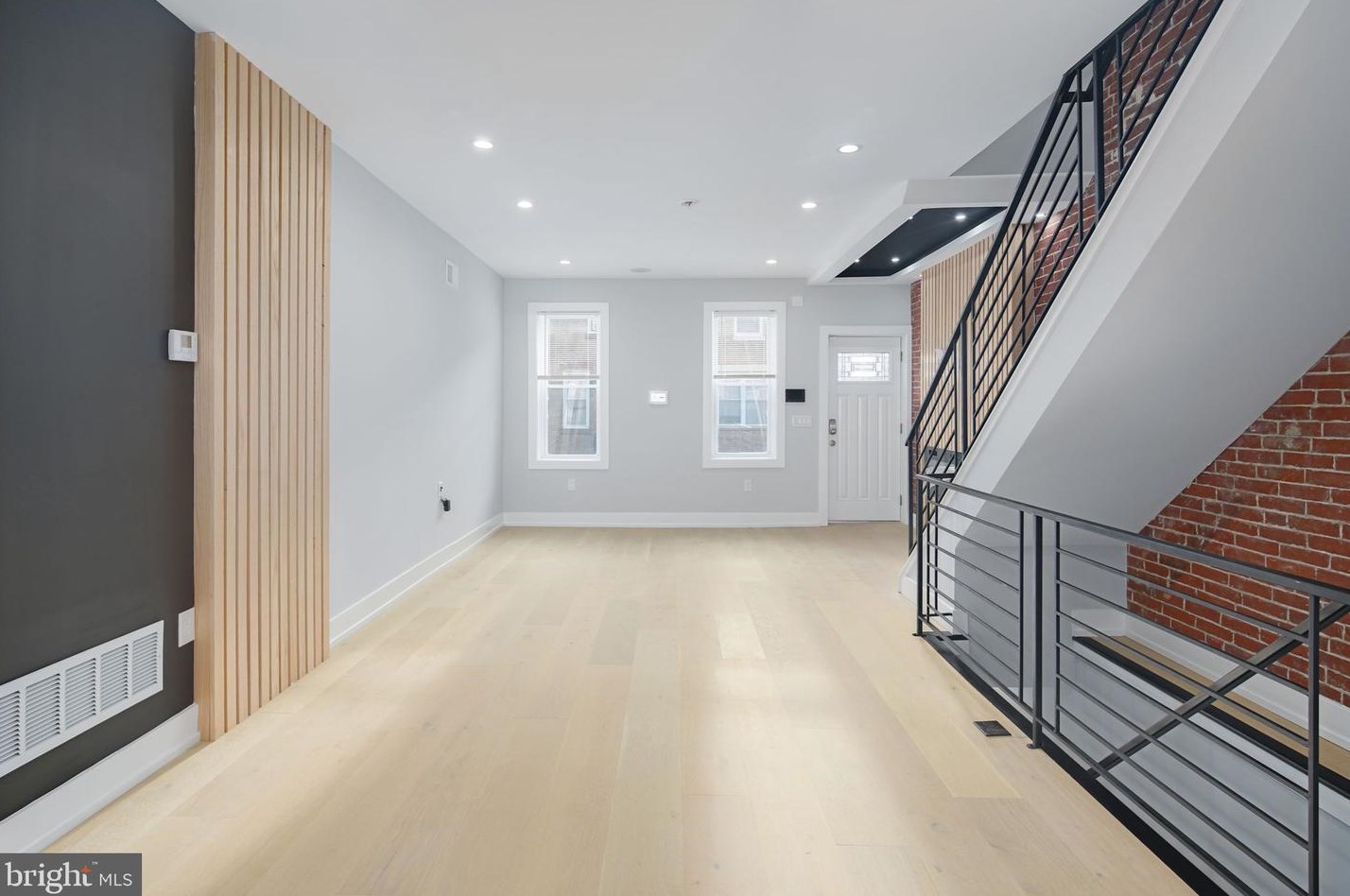 3128 Agate St, Philadelphia, PA 19134-4420