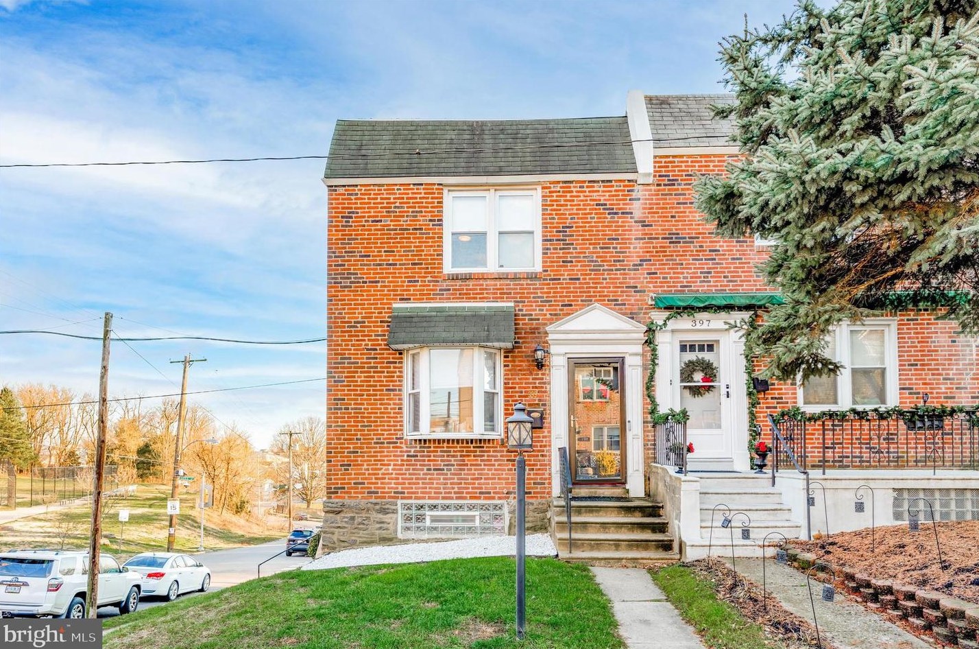 399 Fairway Ter, Philadelphia, PA 19128