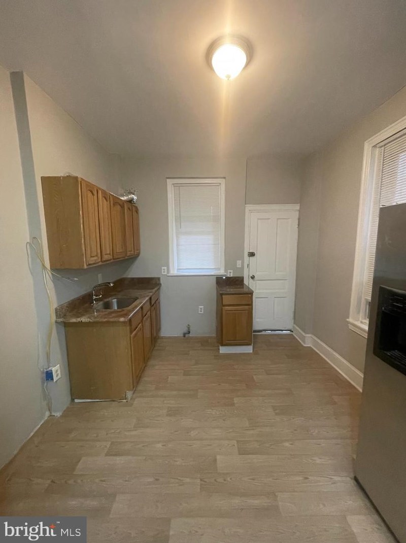 3344 Sydenham St, Philadelphia PA  19140-5016 exterior