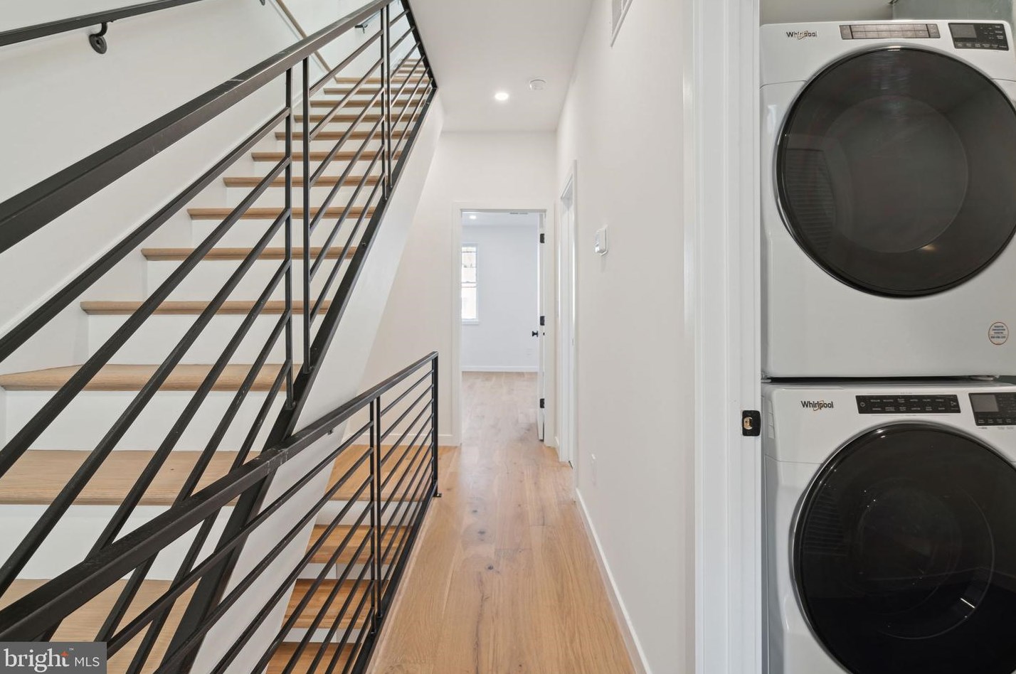 2943 Cambridge St, Philadelphia PA  19130-1115 exterior
