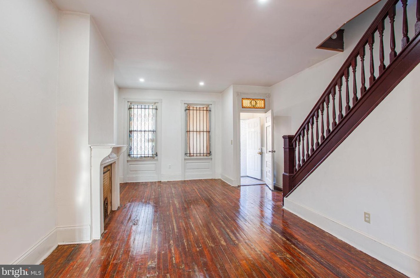 5820 Vine St, Philadelphia, PA 19139-1237