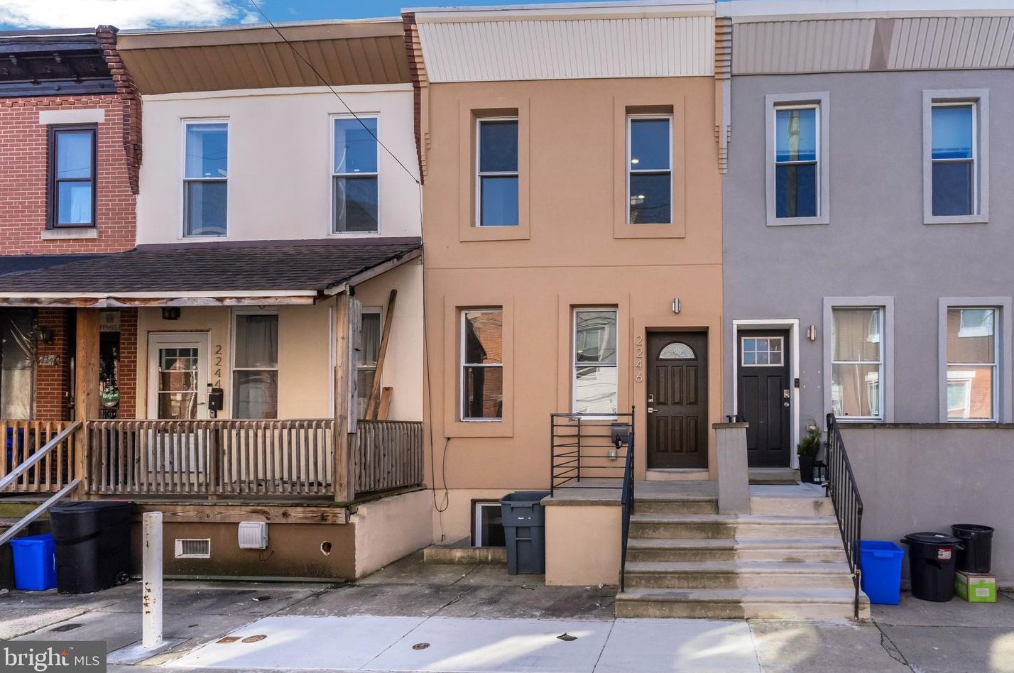 2246 Titan St, Philadelphia, PA 19146