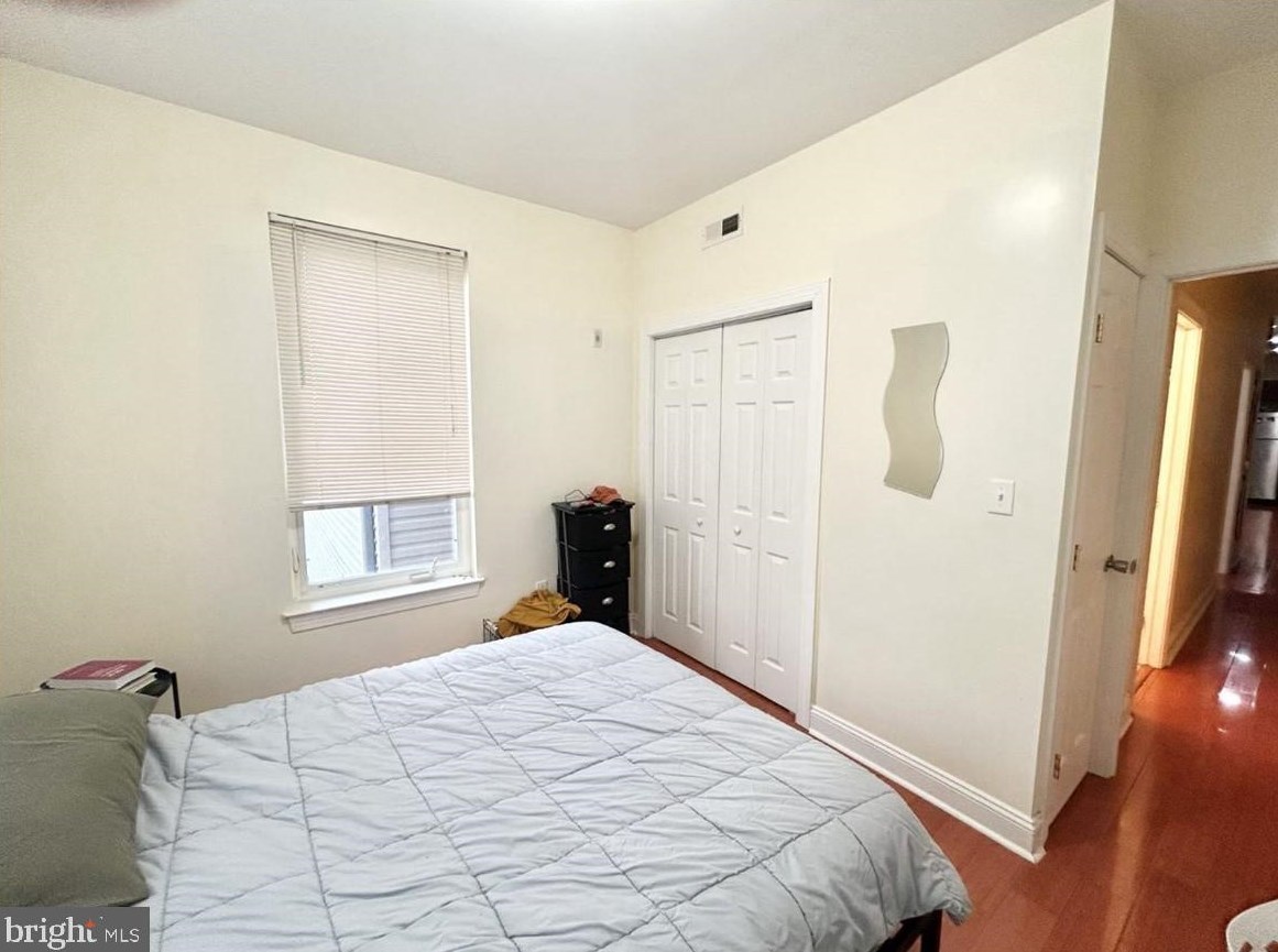 4042 Baring St, Philadelphia, PA 19104