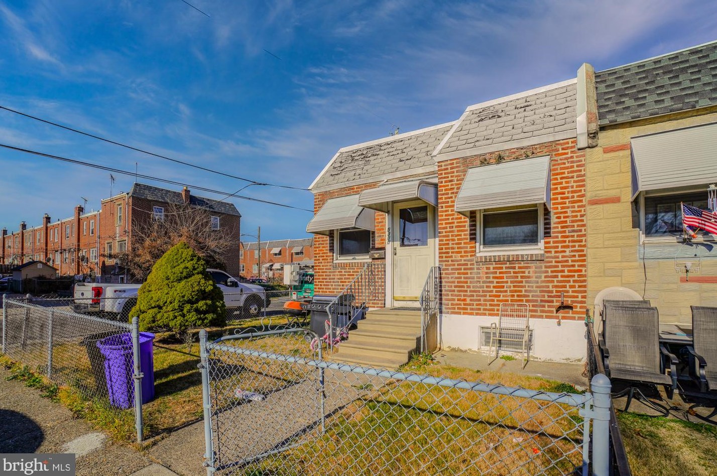 5300 Burton St, Philadelphia, PA 19124-1516