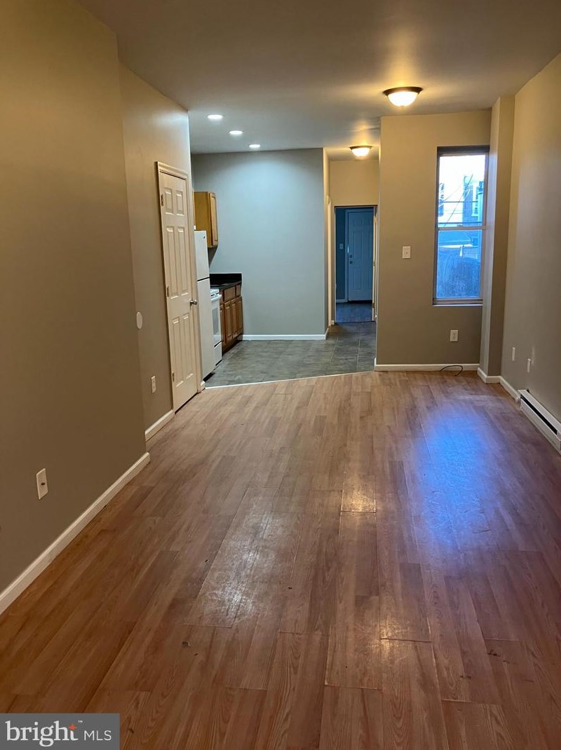 3404 Braddock St #1, Philadelphia, PA 19134