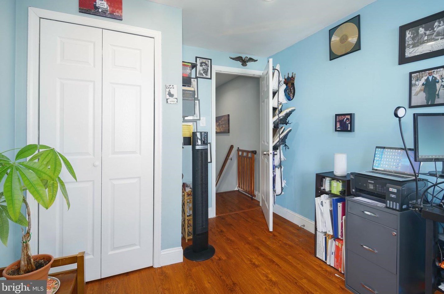 1436 Chadwick St, Philadelphia PA  19146-4729 exterior