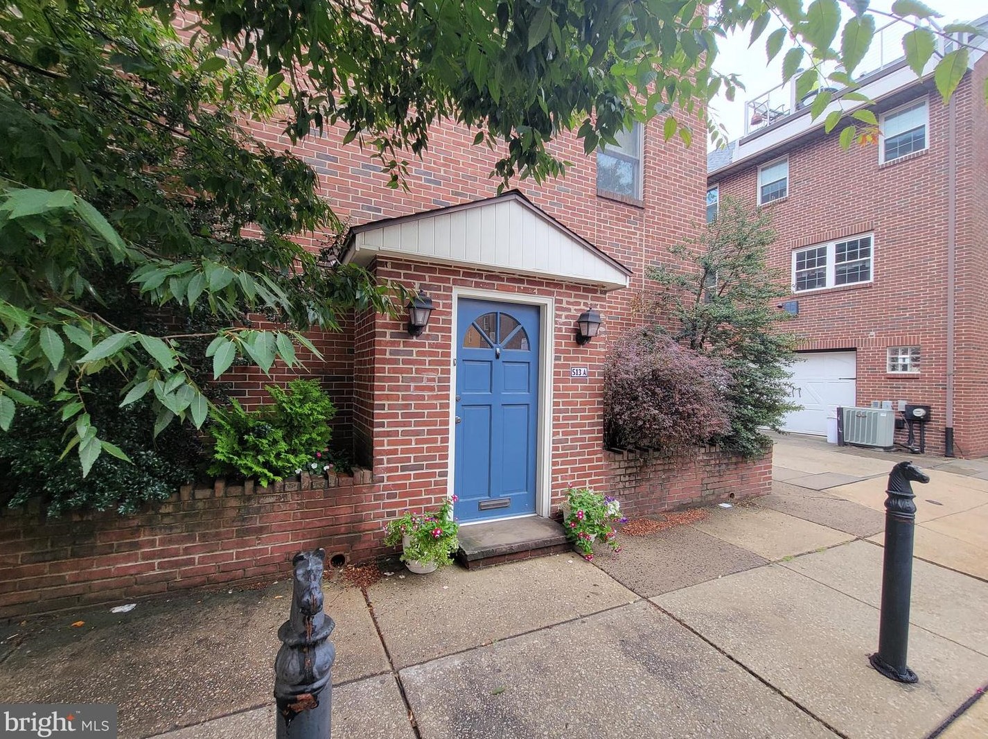 513 Randolph Ct, Philadelphia PA exterior