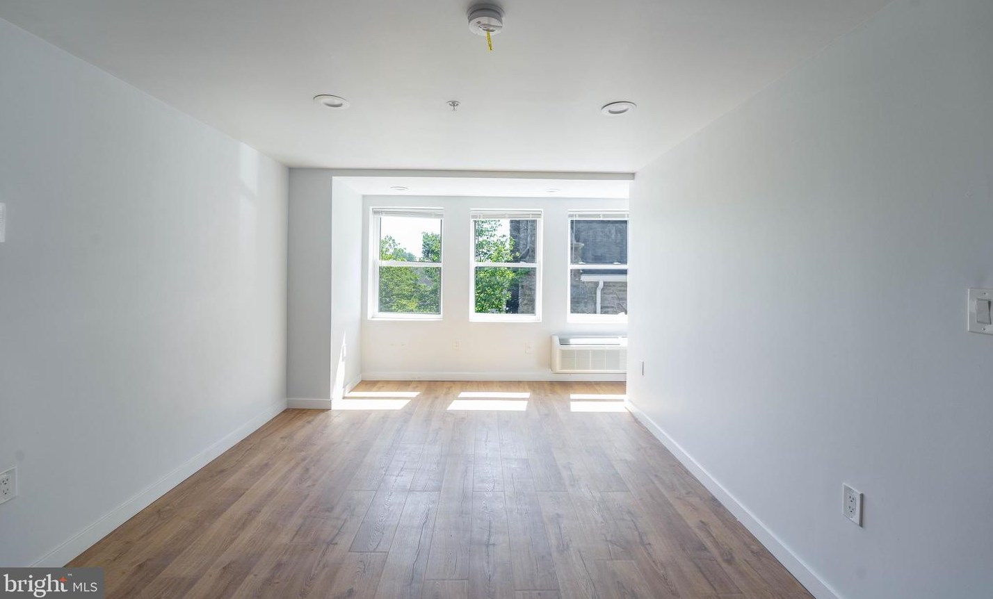 6400 Haverford Ave #2b, Philadelphia, PA 19151