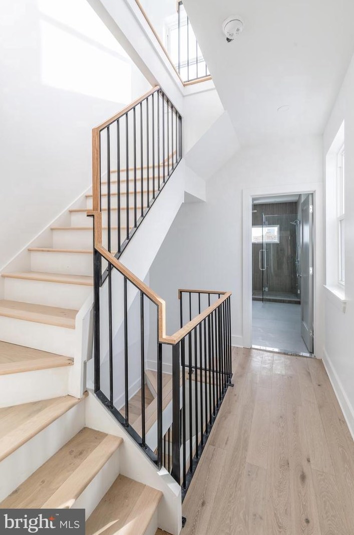 2616 Poplar St, Philadelphia PA  19130-1309 exterior