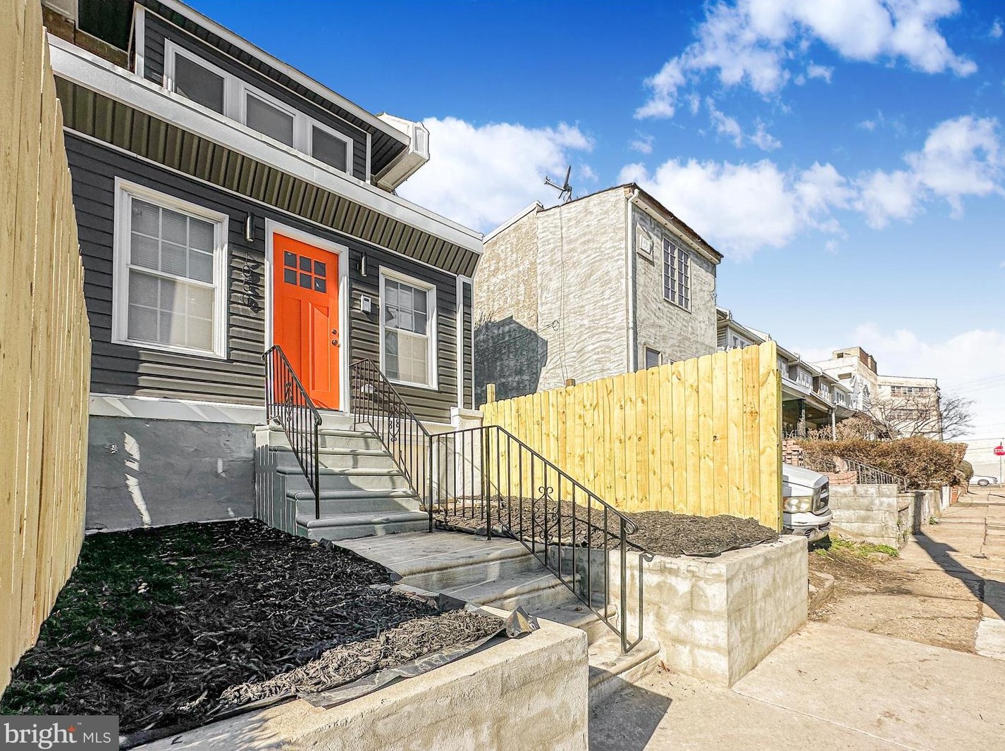 1050 46th St, Philadelphia, PA 19131-4614