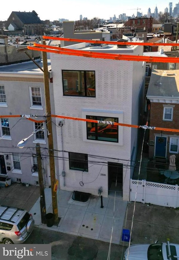 2508 Dauphin St, Philadelphia PA  19132-4211 exterior