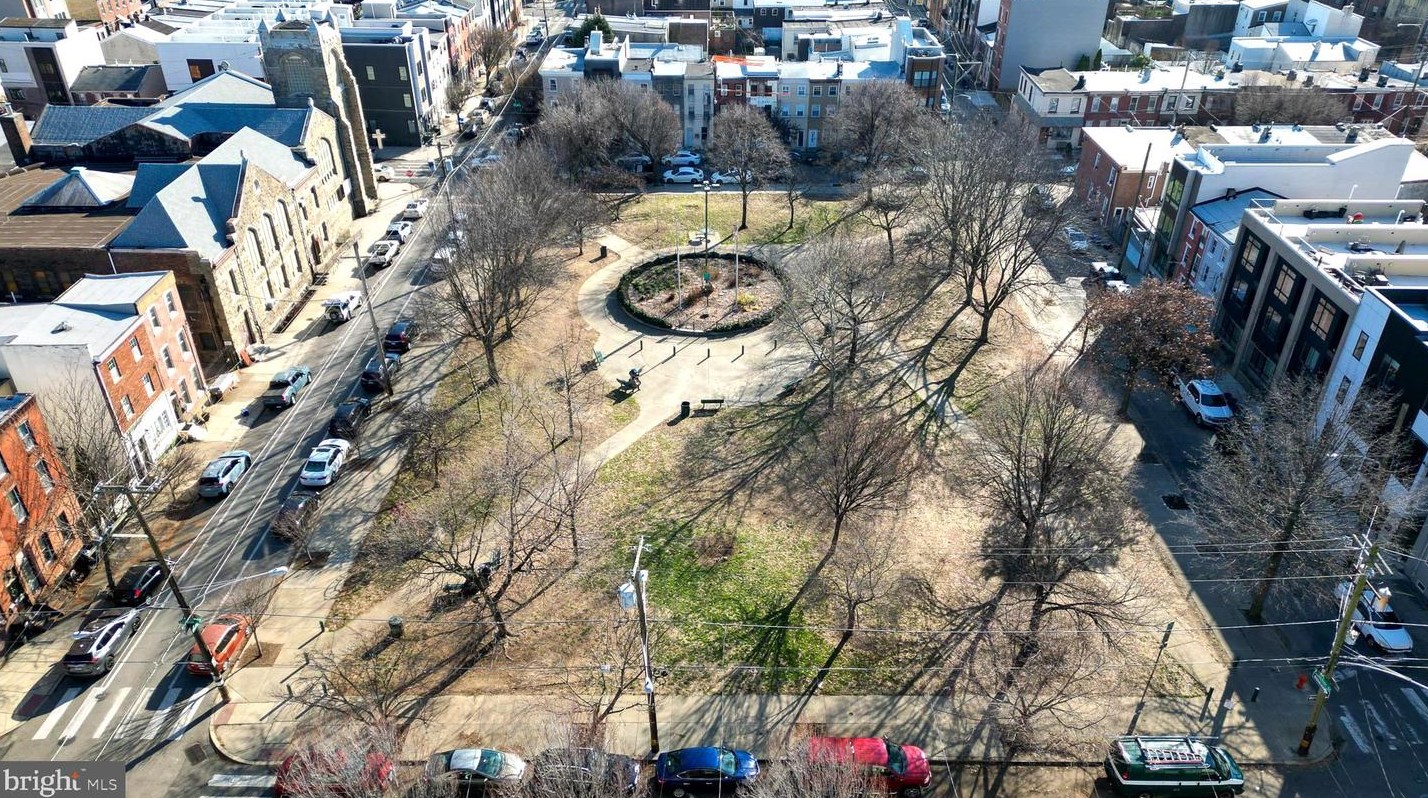 2508 Dauphin St, Philadelphia PA  19132-4211 exterior