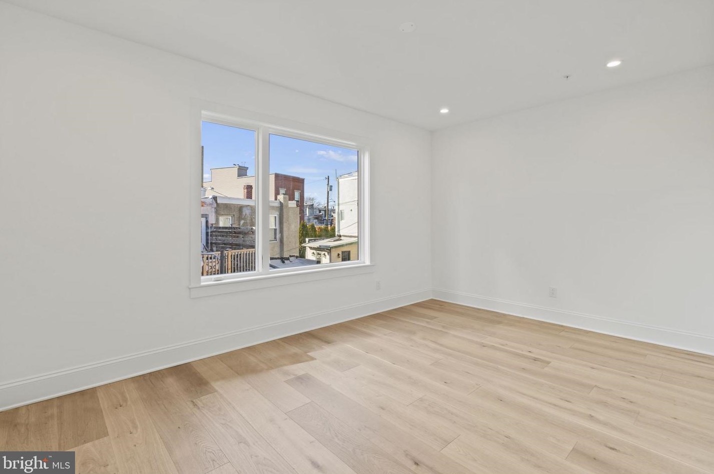 2508 Dauphin St, Philadelphia PA  19132-4211 exterior