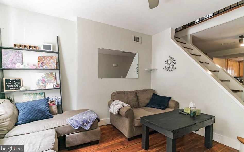 2216 E Fletcher St, Philadelphia, PA 19125