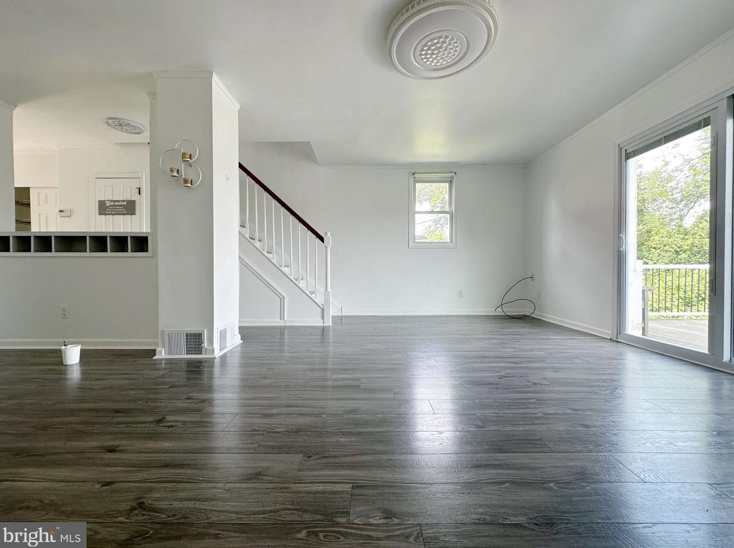 3341 Morning Glory Rd, Philadelphia PA  19154-1819 exterior