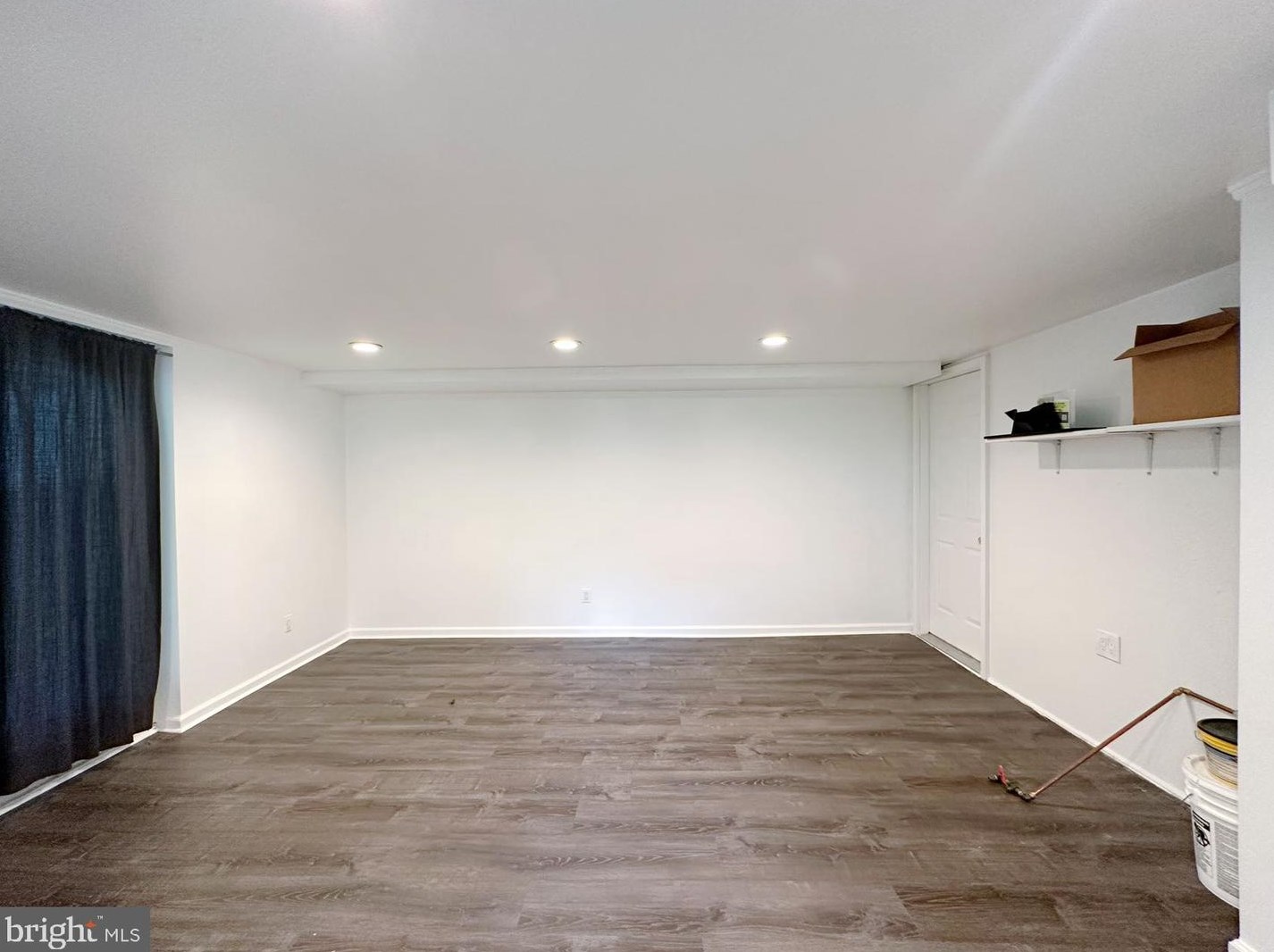 3341 Morning Glory Rd, Philadelphia PA  19154-1819 exterior