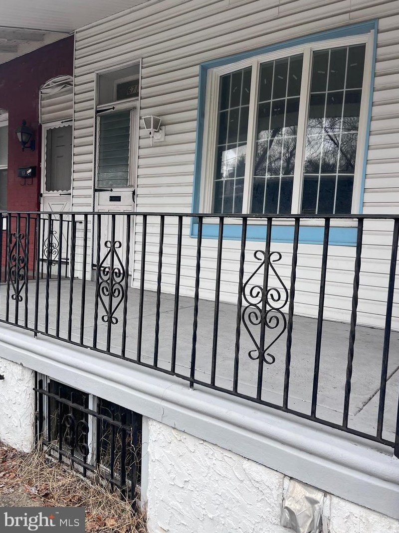 6714 Vandike St, Philadelphia, PA 19135