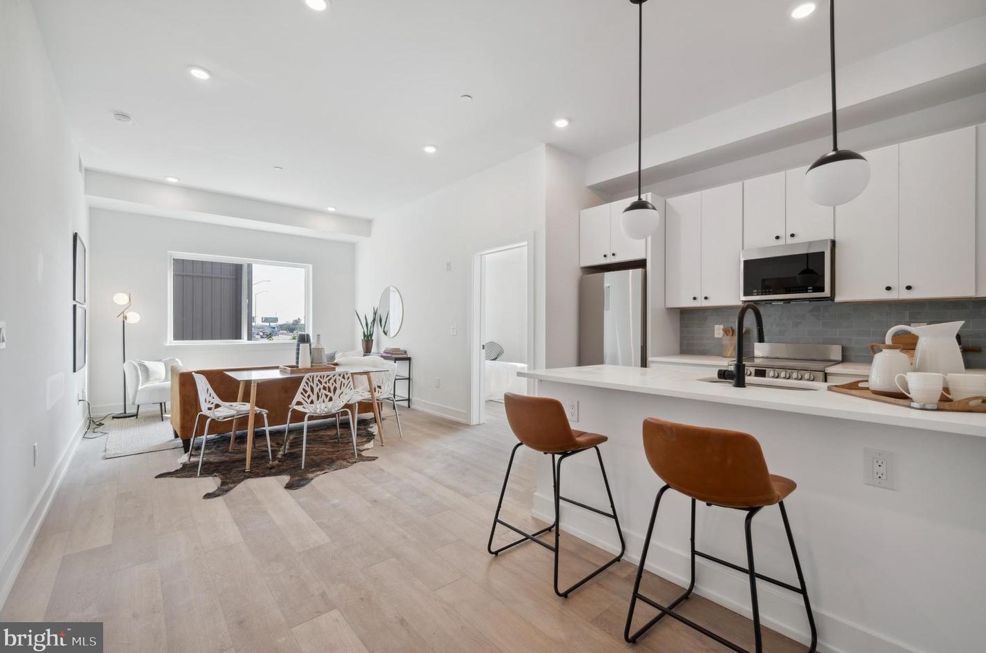 3037 Richmond St #301, Philadelphia, PA 19134