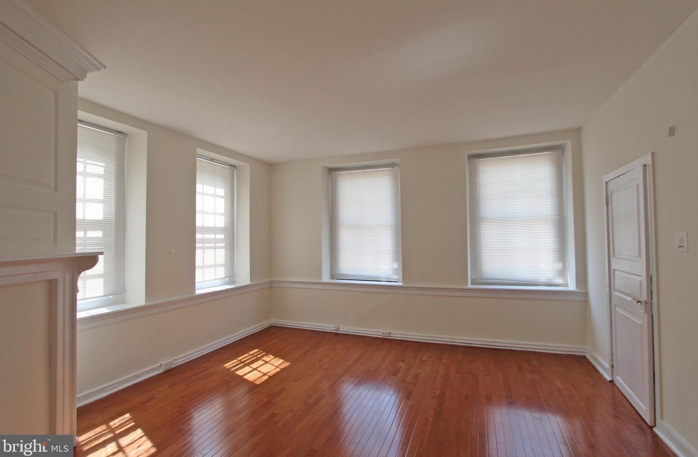 6043 Germantown Ave #2, Philadelphia, PA 19144