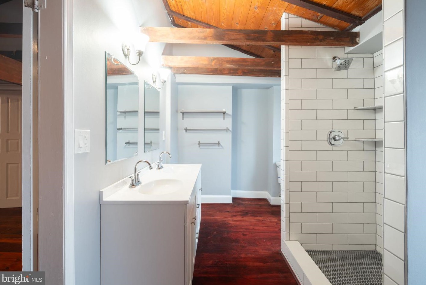 120 Wildey St, Philadelphia PA  19123-1614 exterior