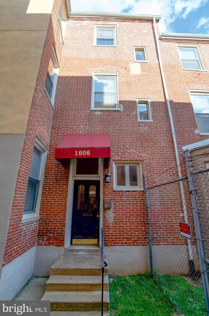 1606 Wallace St Apt 201, Philadelphia, PA 19130