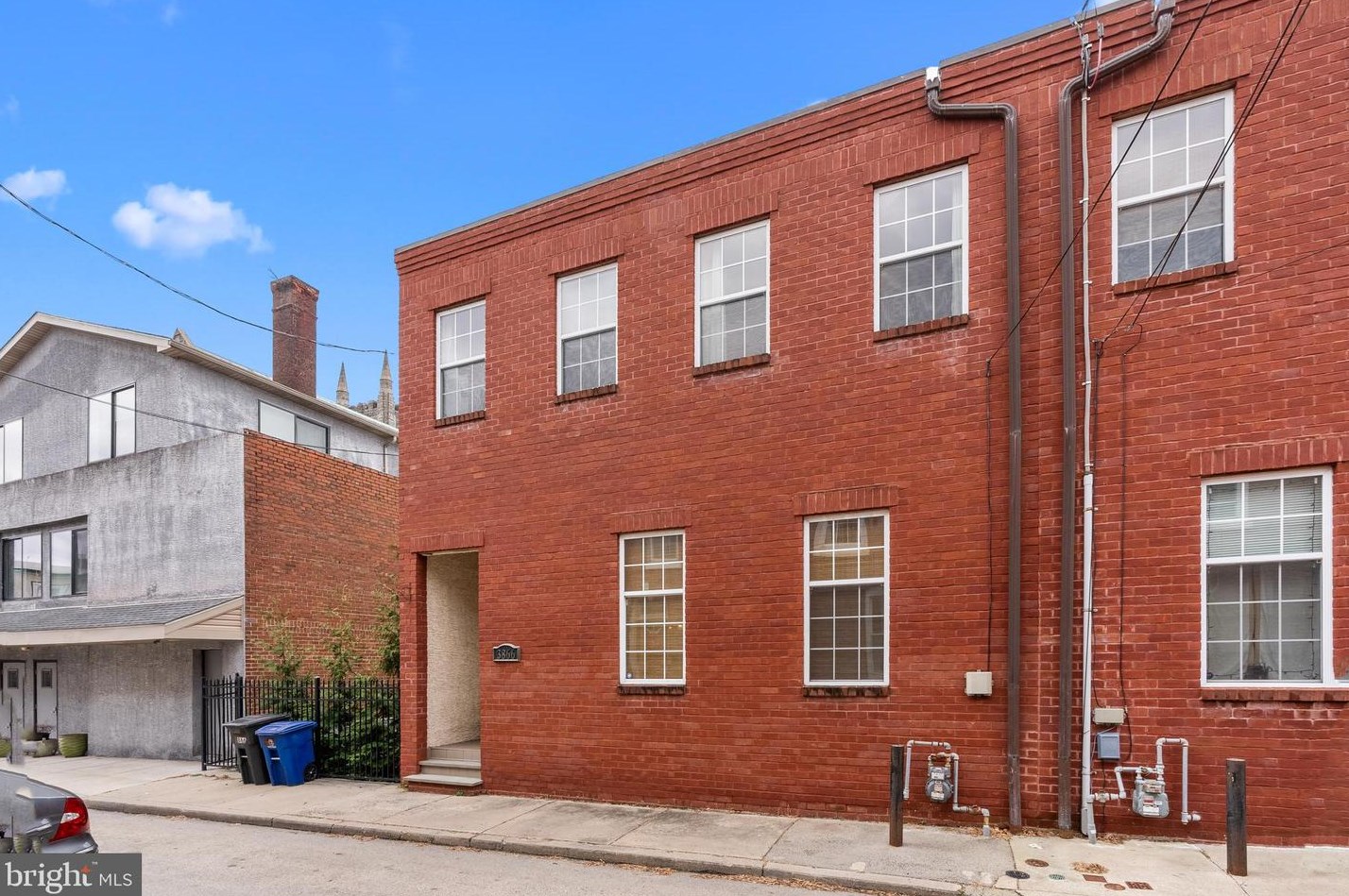 3866 Manor St, Philadelphia PA  19128-5206 exterior