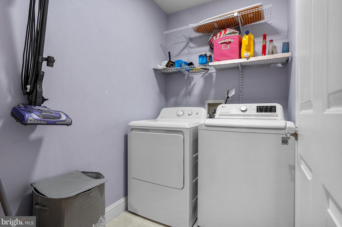 3866 Manor St, Philadelphia PA  19128-5206 exterior