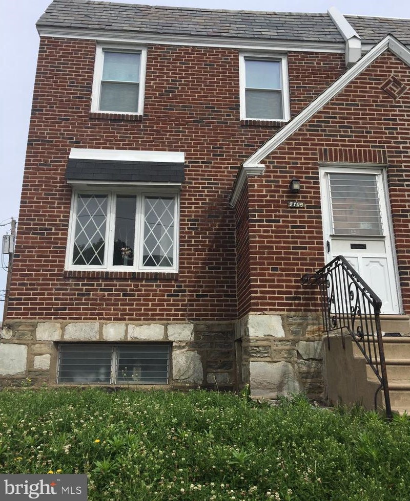7100 Lynford St, Philadelphia, PA 19149-1112