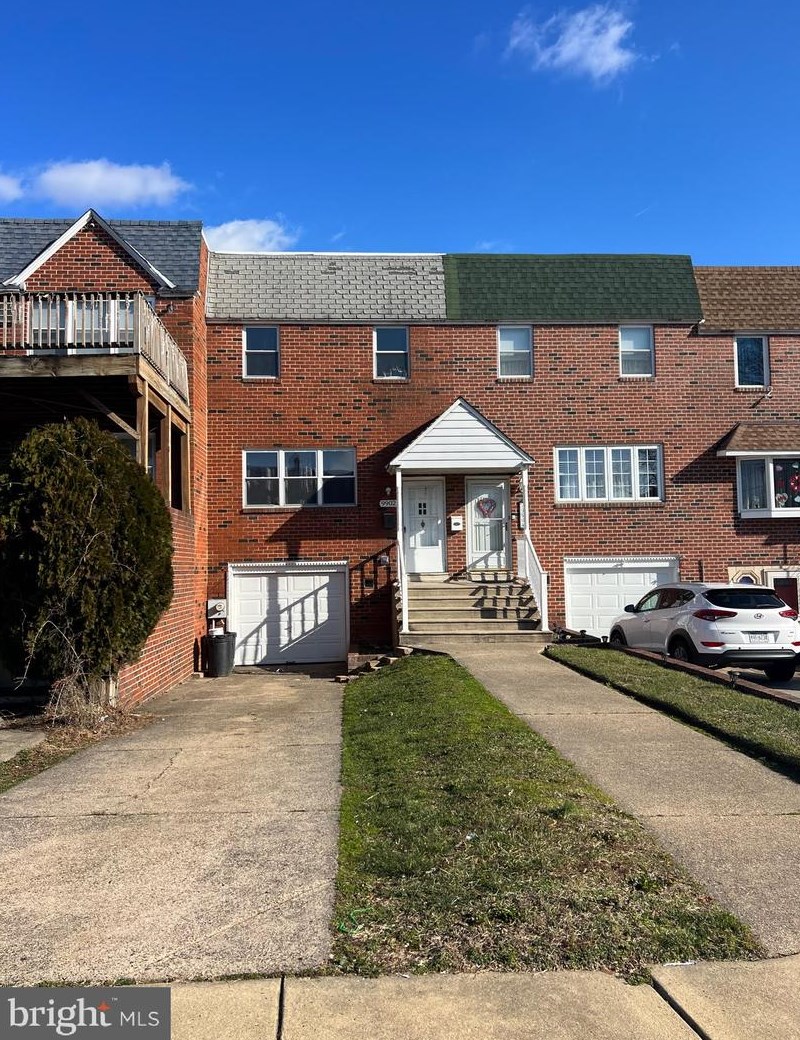 9902 Lorry Pl, Philadelphia PA  19114-2106 exterior