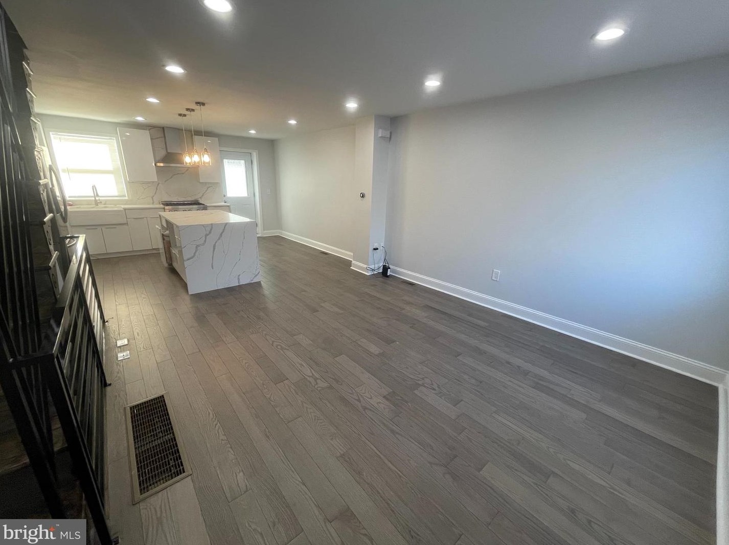 8149 Terry St, Philadelphia PA  19136-2621 exterior
