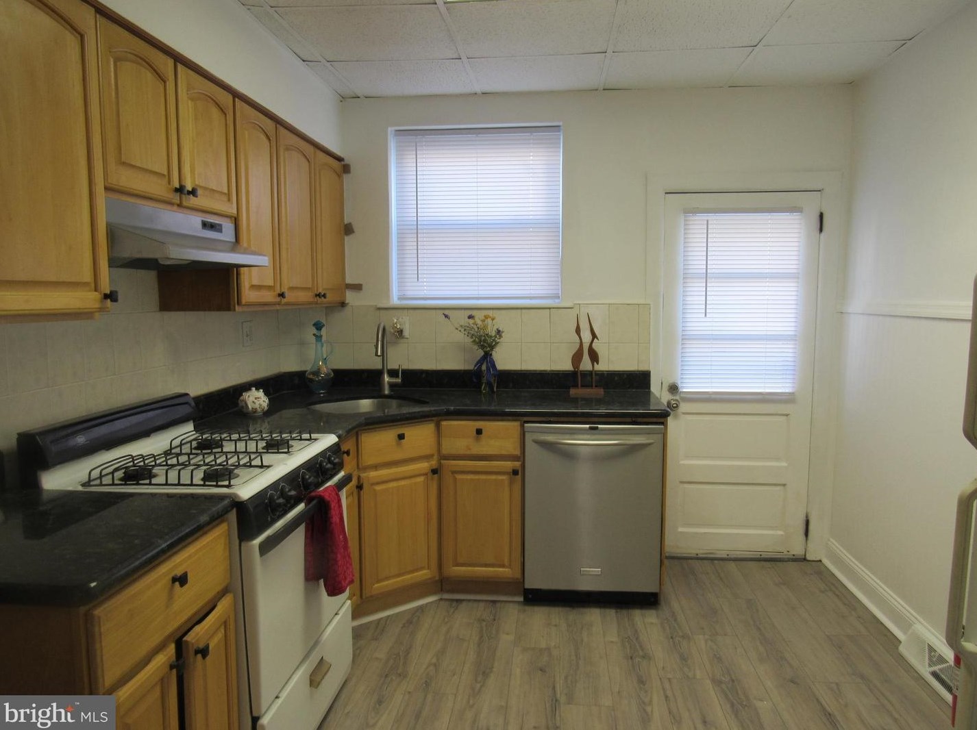 2335 Beulah St, Philadelphia PA  19148-3814 exterior