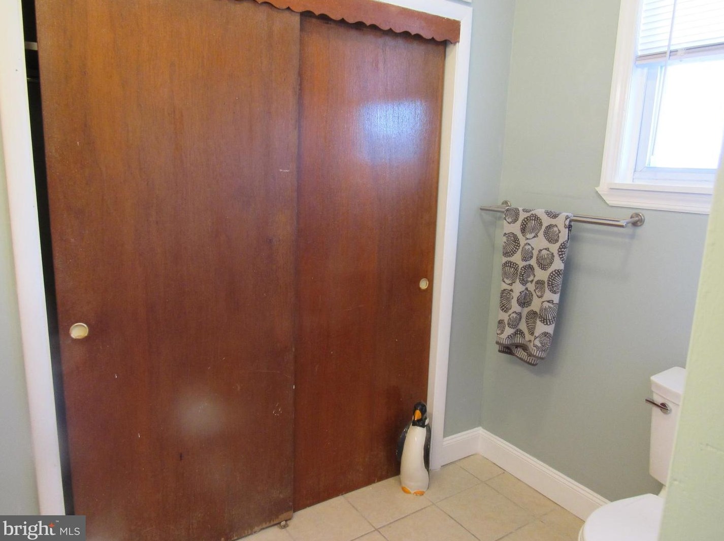 2335 Beulah St, Philadelphia PA  19148-3814 exterior