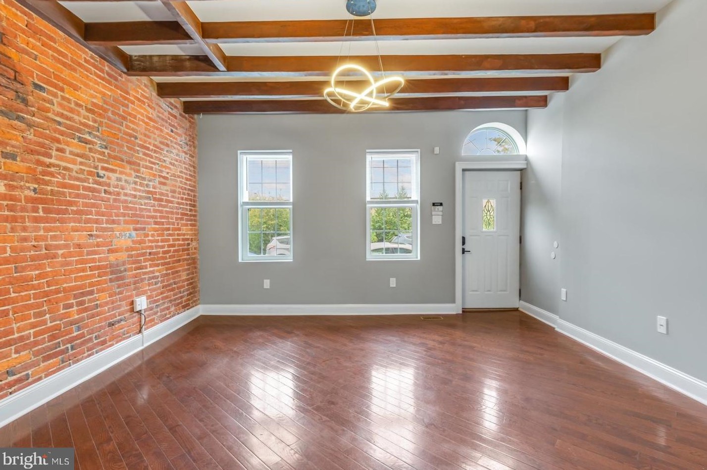 238 Richmond St, Philadelphia, PA 19125